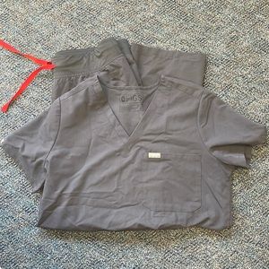Figs dark grey scrub top and bottom